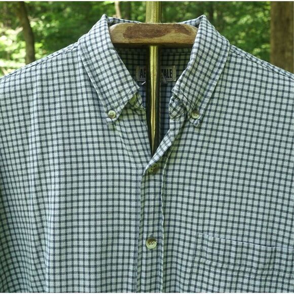 Vintage 90s Aeropostale Men’s Blue Plaid Button Up Shirt - Picture 3 of 6